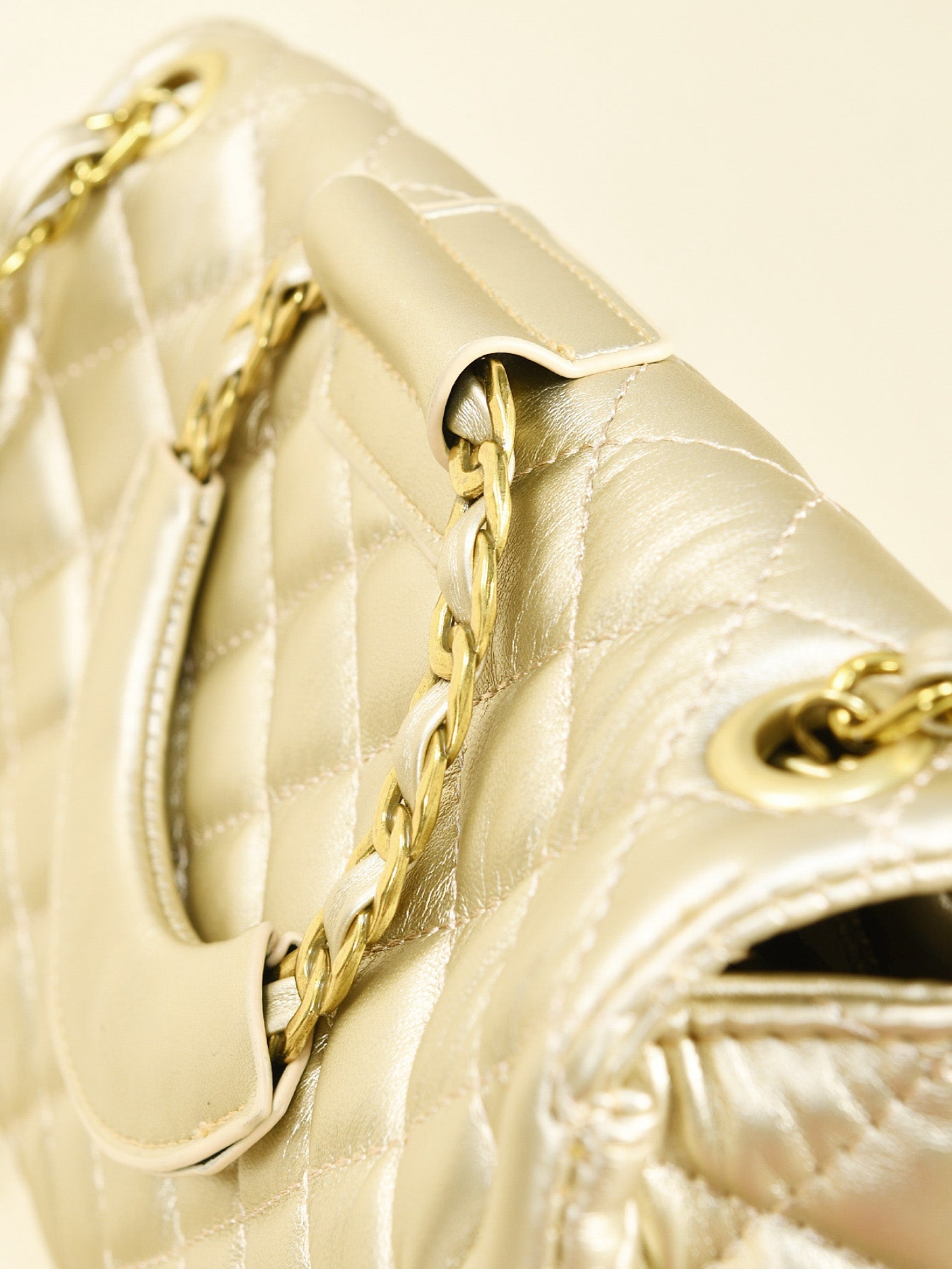 Limelight - Ring Handle Quilted Handbag