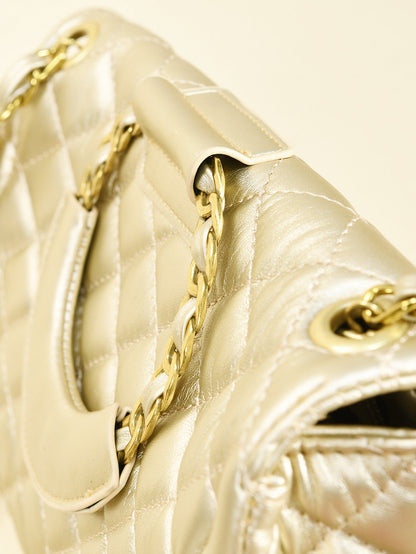 Limelight - Ring Handle Quilted Handbag