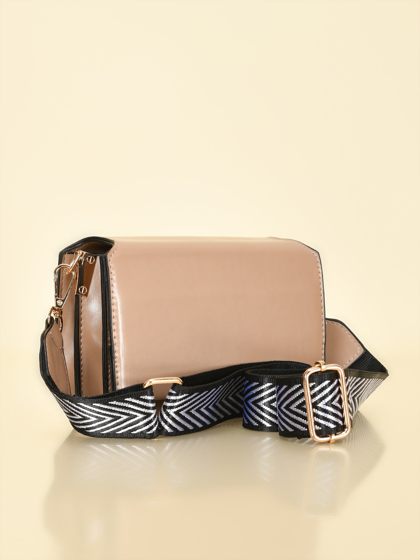 Limelight - Wide Strap Handbag