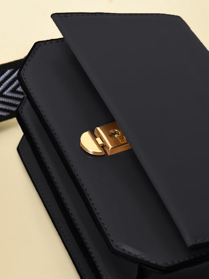 Limelight - Wide Strap Handbag