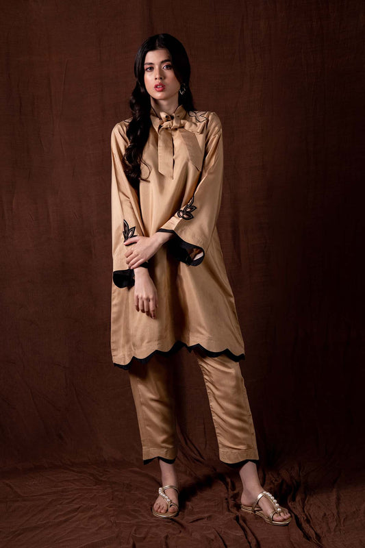 BTW - EMBROIDERED TUNIC