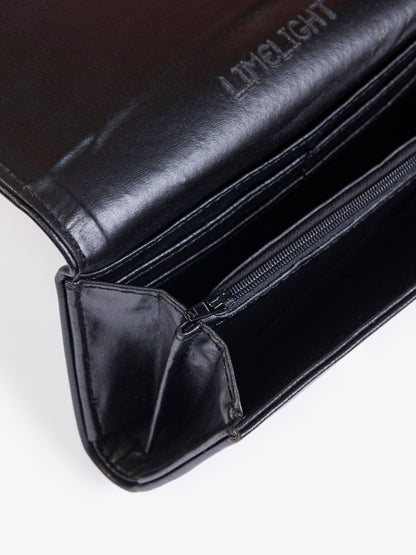 Classic Brooch Wallet