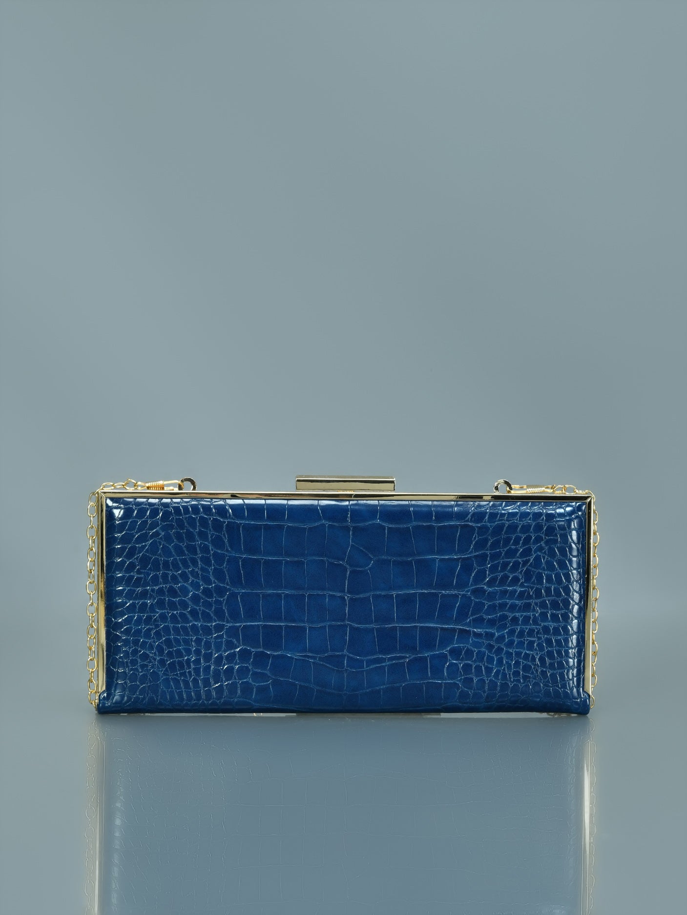 Limelight - Textured Slim Clutch