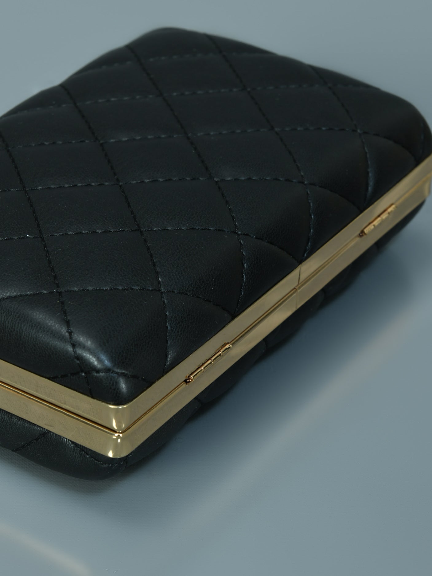 Limelight - Quilted Clutch