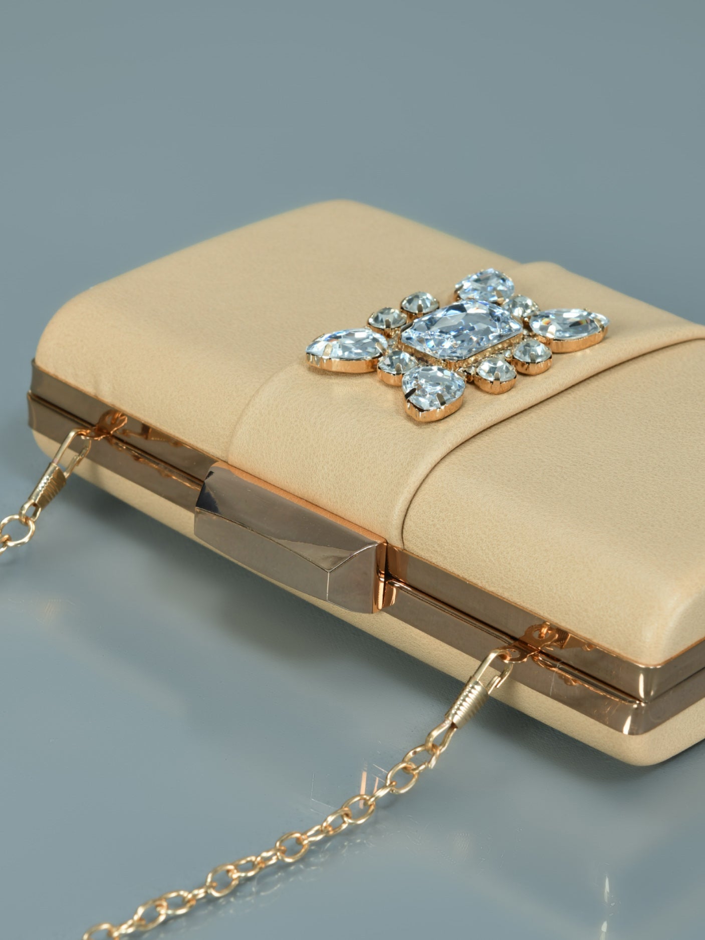 Limelight - Stone Brooch Clutch