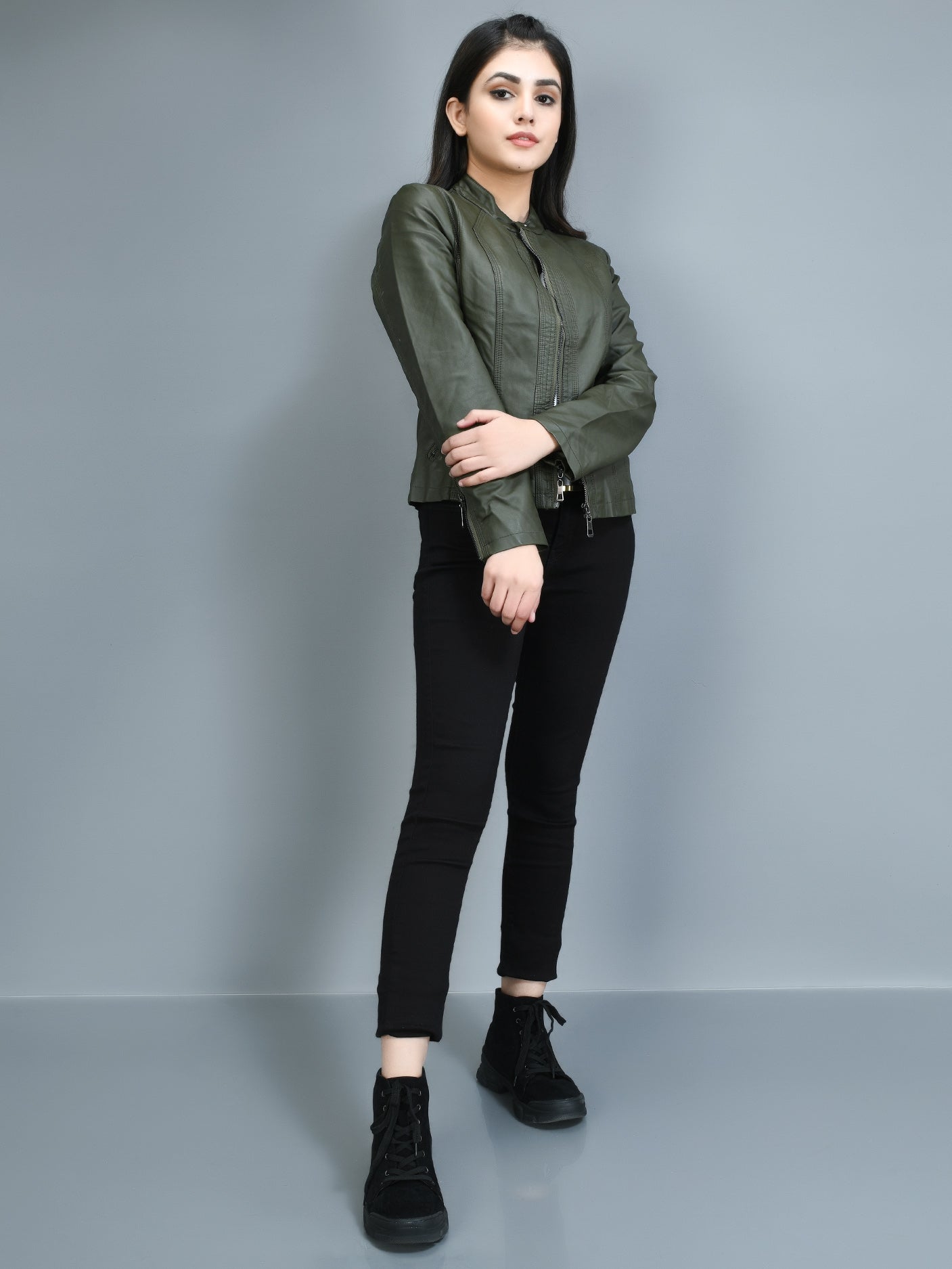 Limelight - Classic Leather Jacket - Army green