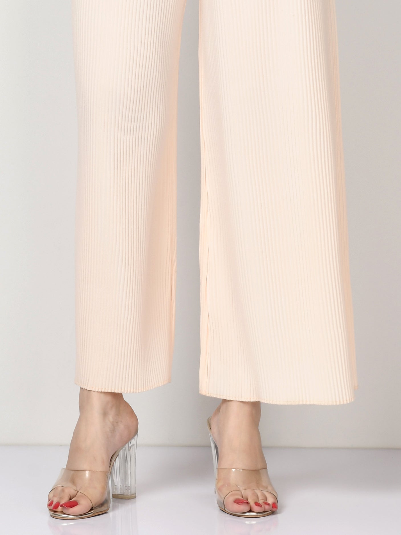 Limelight - Crinkled Grip Pants - Peach