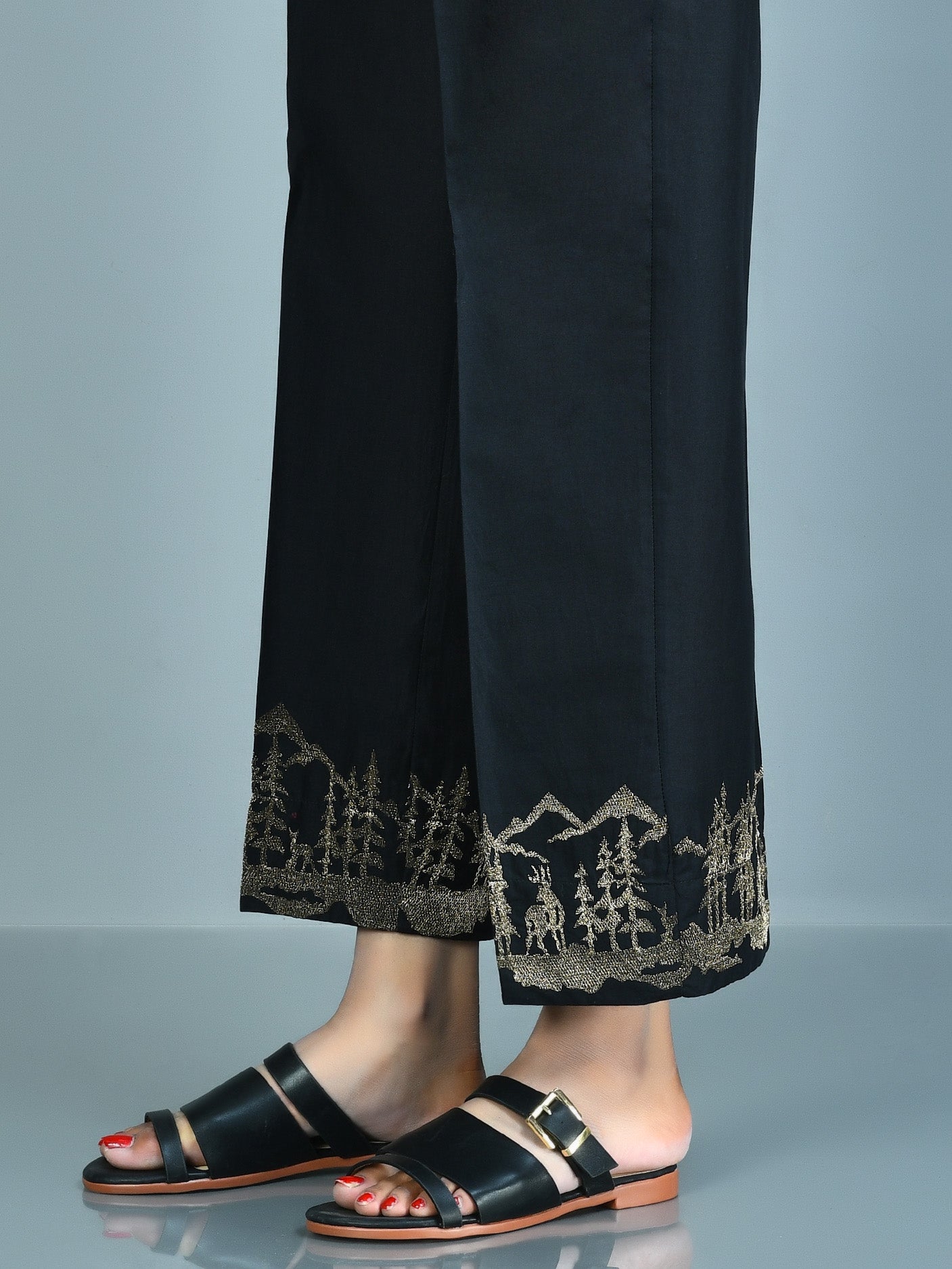 Embroidered Cambric Pants - Black