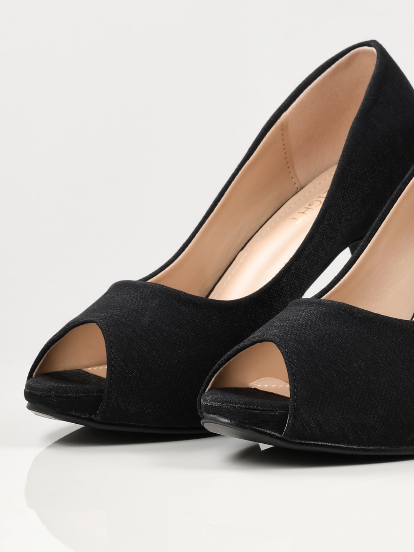 Limelight - Shimmery Heels - Black