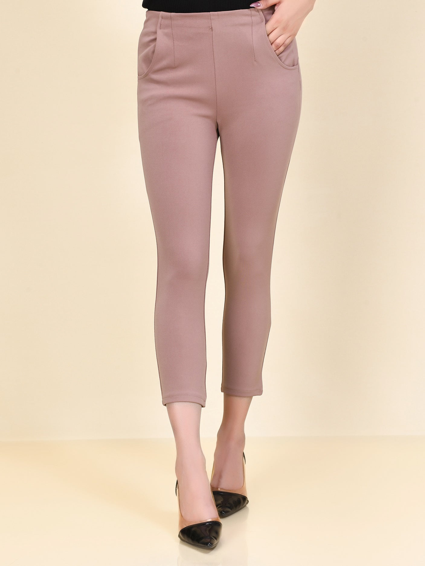 Limelight - Cropped Pants - Tea Pink