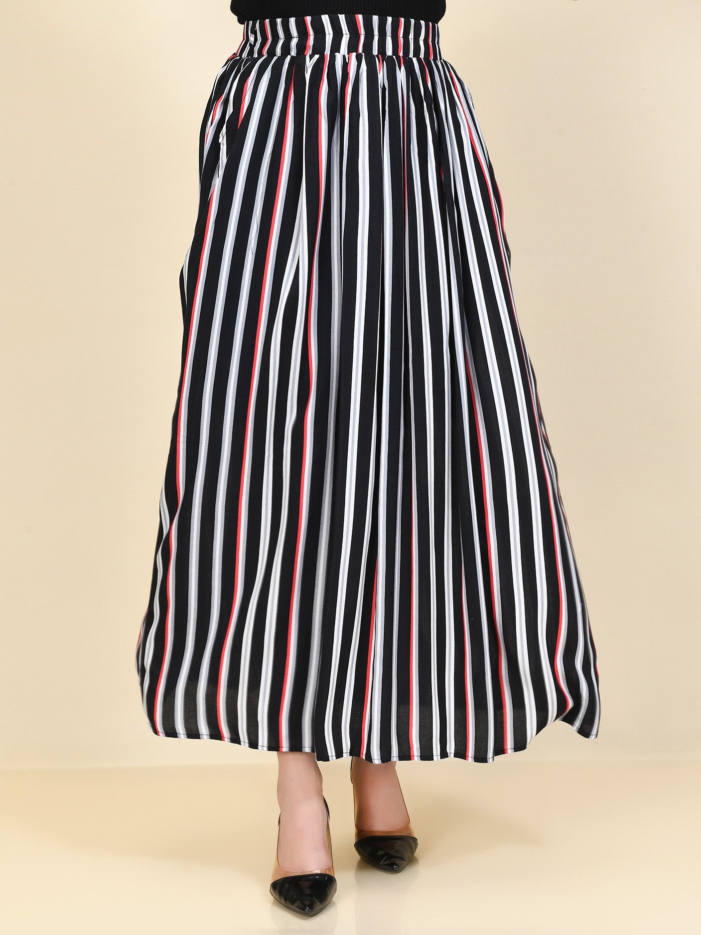 Limelight - Striped Grip Skirt