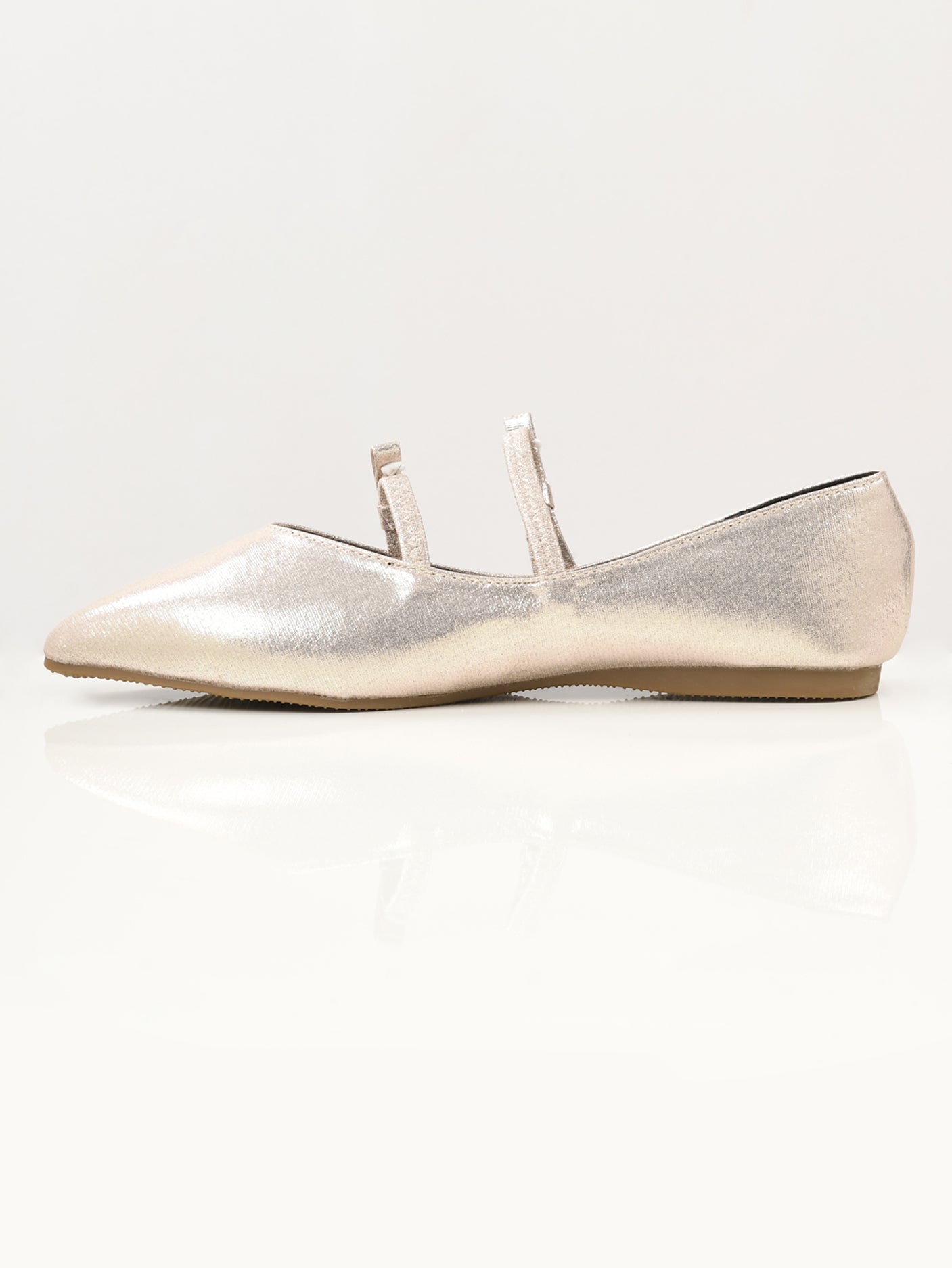 Limelight - Shiny Pointed Shoes - Light Gold