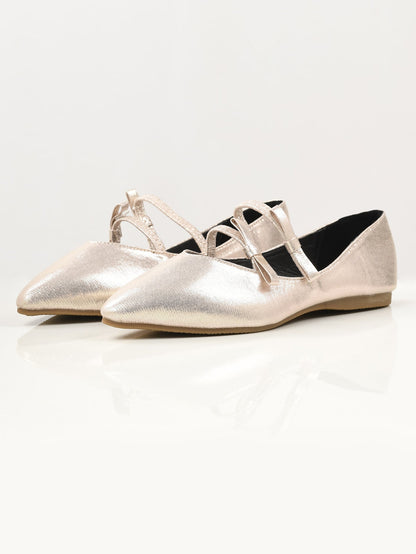 Limelight - Shiny Pointed Shoes - Light Gold