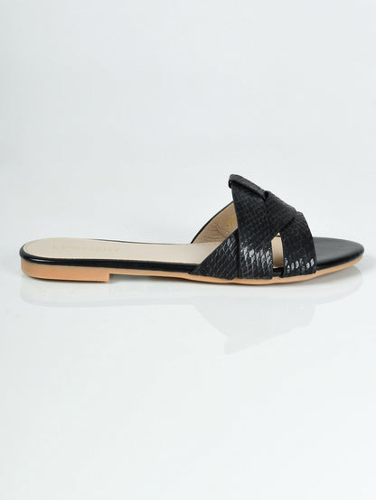 Limelight - Textured Flat Sandals - Black