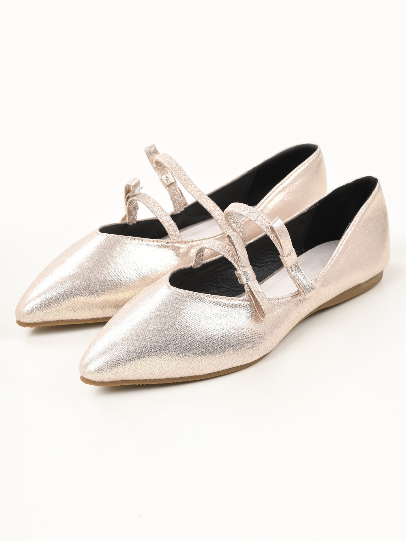 Limelight - Shiny Pointed Shoes - Light Gold