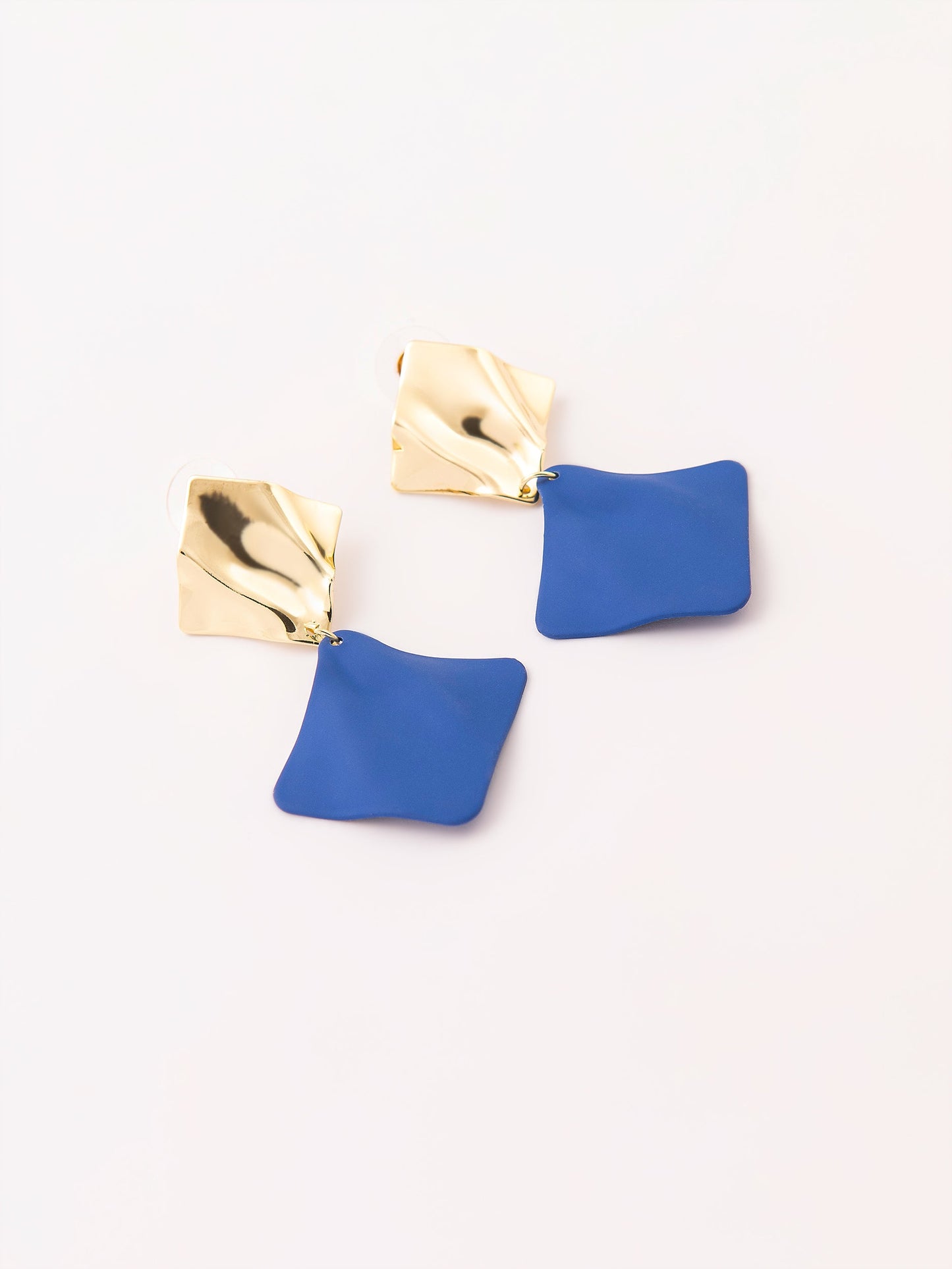 Classic Texture Drop Earrings