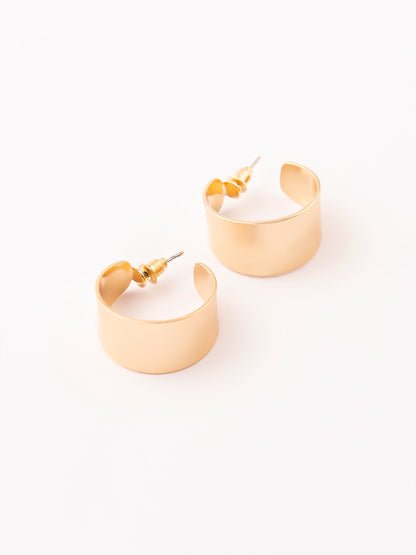 Metallic C-Hoop Earrings