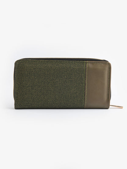 Limelight - Classic Textured Wallet