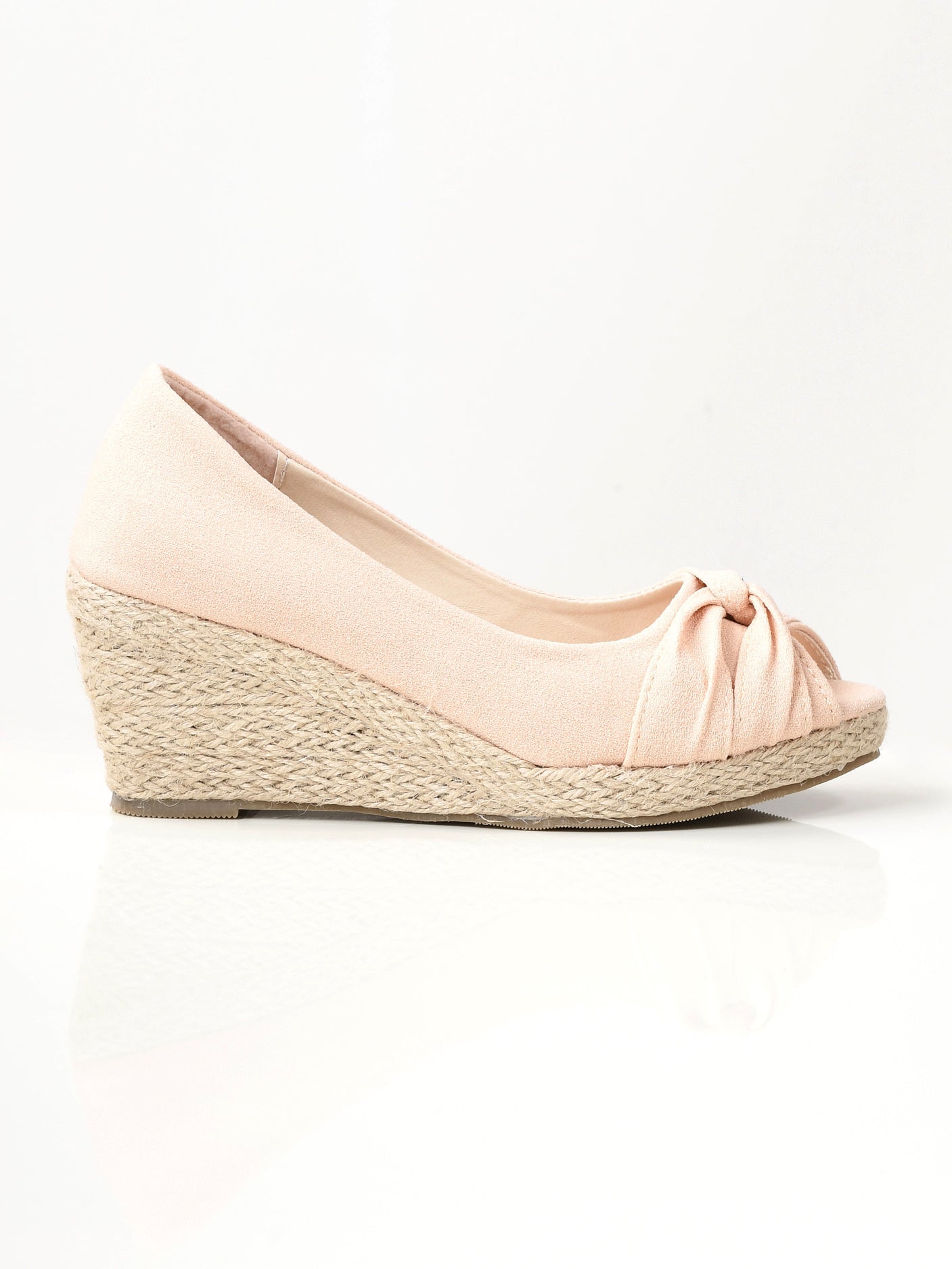 Limelight - Knotted Weave Wedges - Light Peach