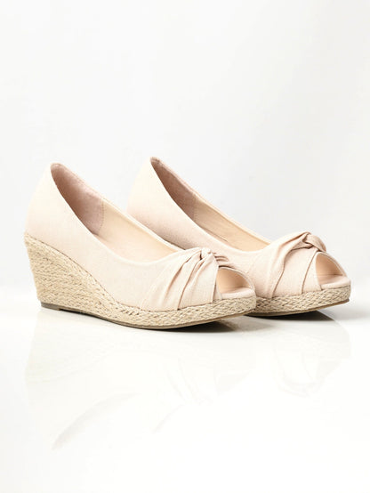 Limelight - Knotted Weave Wedges - Cream