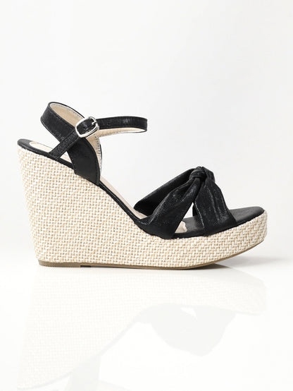 Limelight - Shiny Knotted Wedges - Black