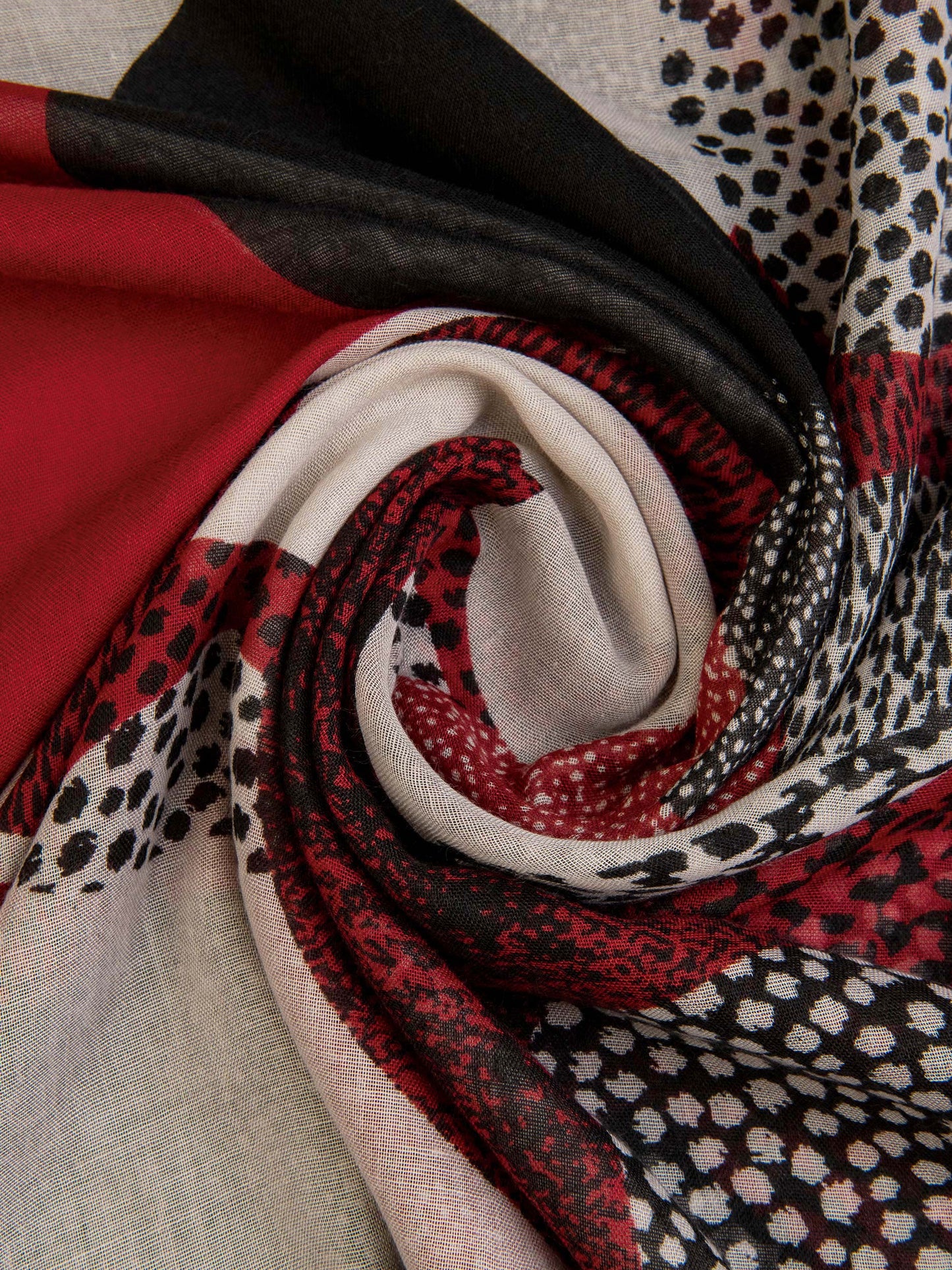 Limelight - Printed Viscose Scarf