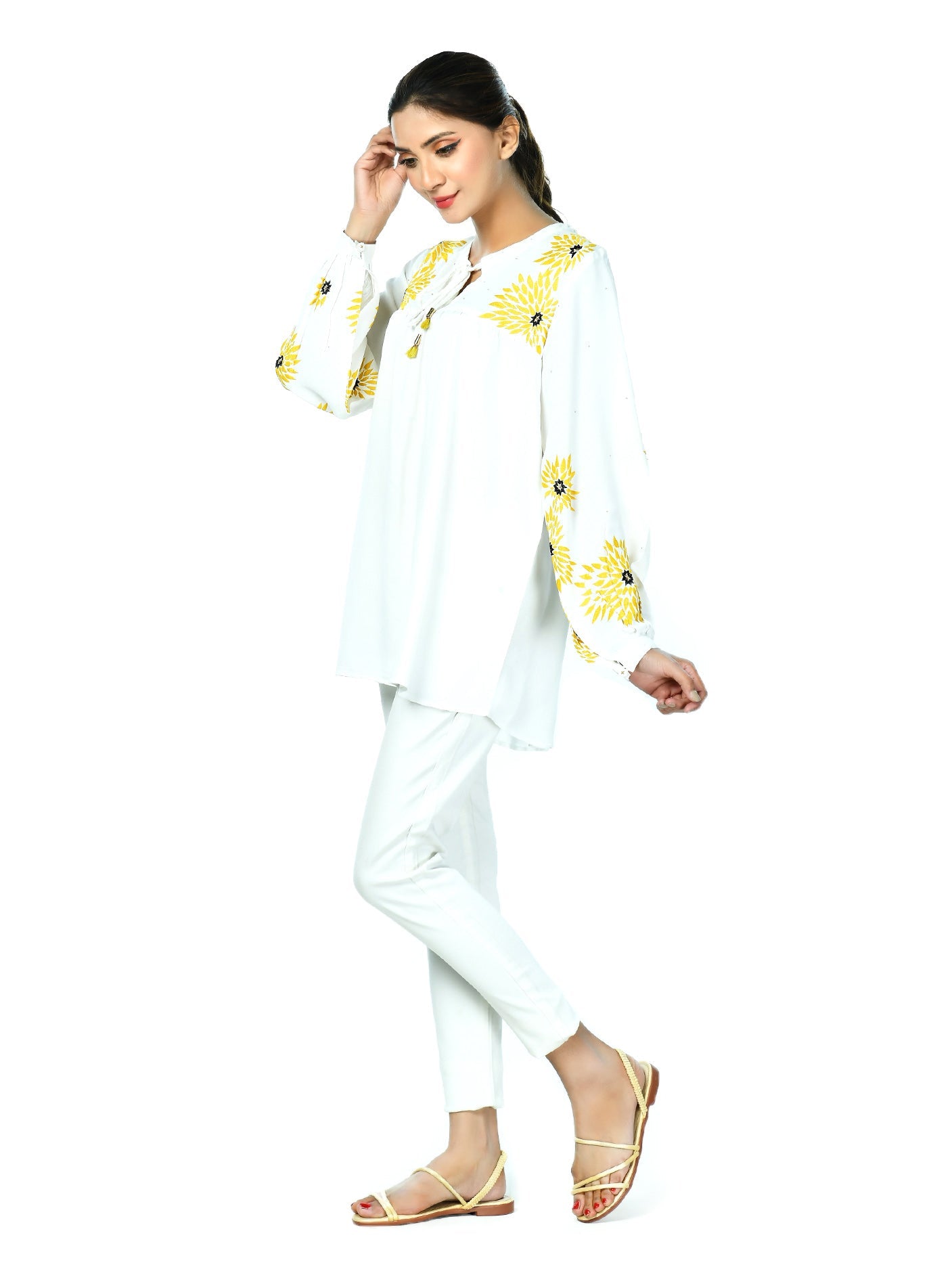 Limelight - Embroidered White Grip Top