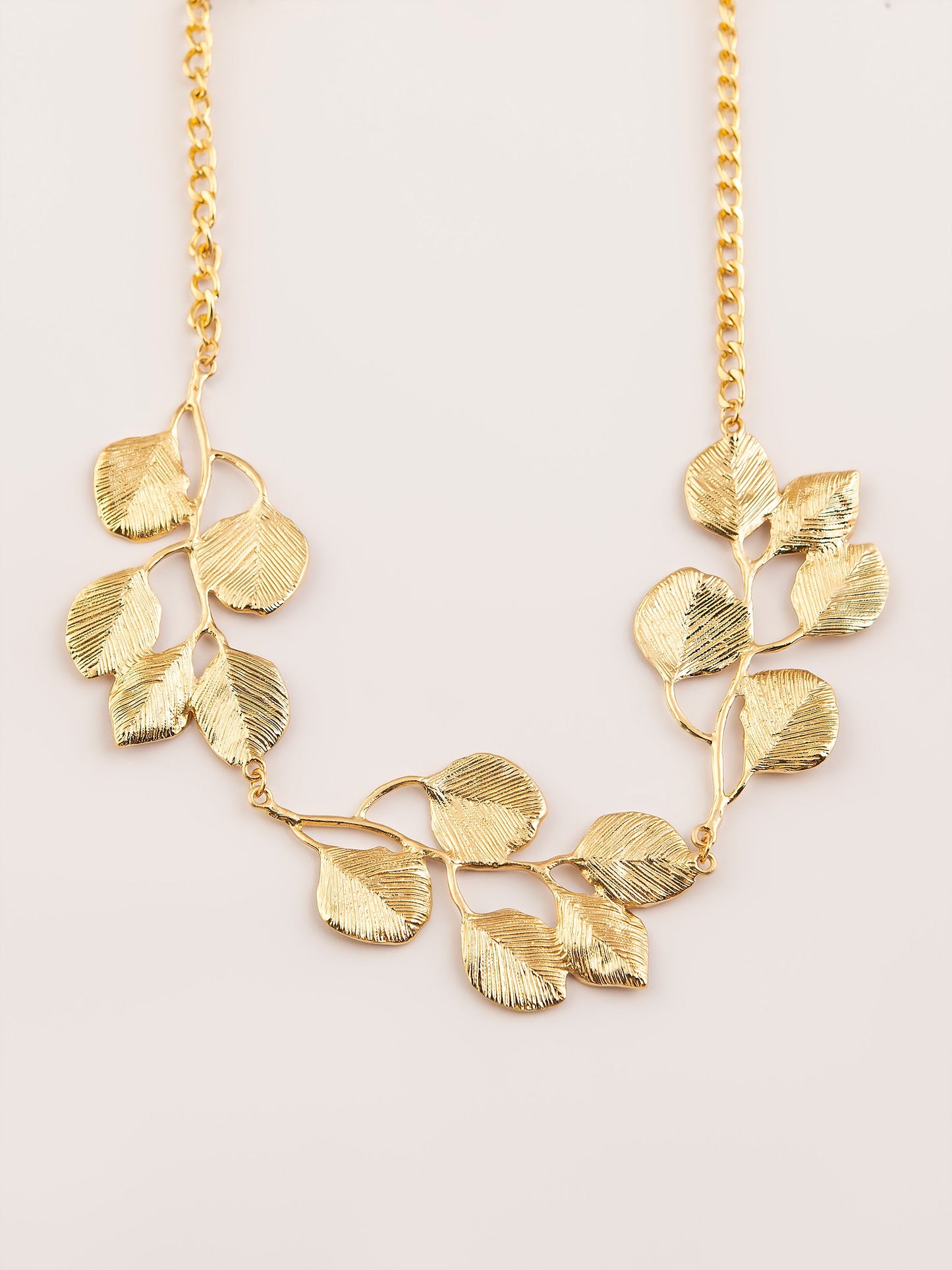 Metallic Leaf Necklace