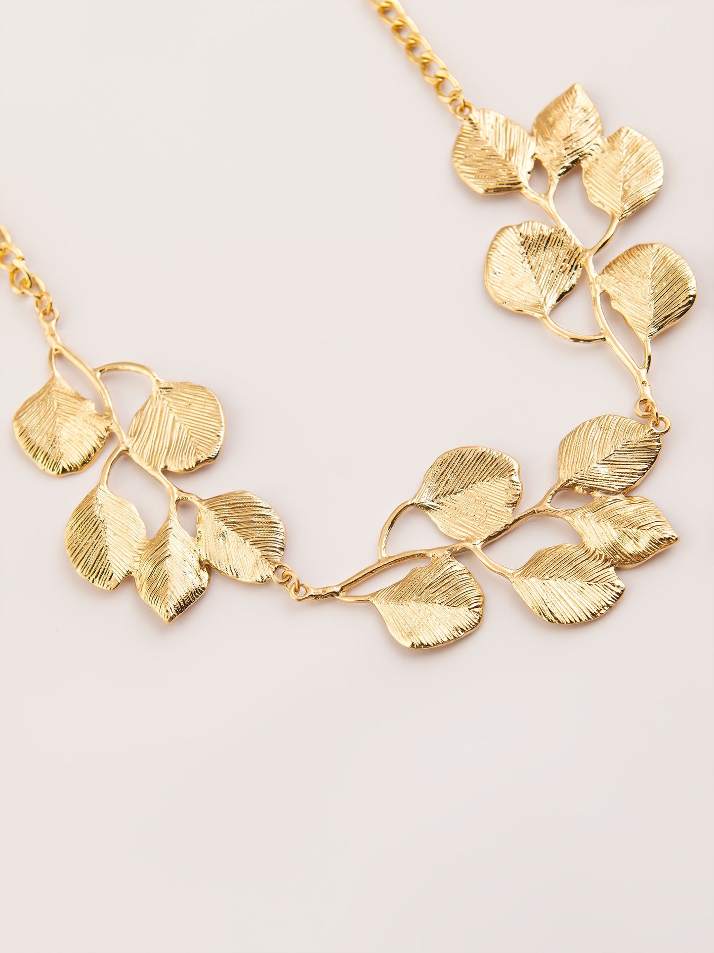 Metallic Leaf Necklace