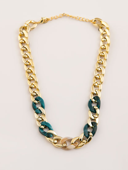 Classic Loop Necklace