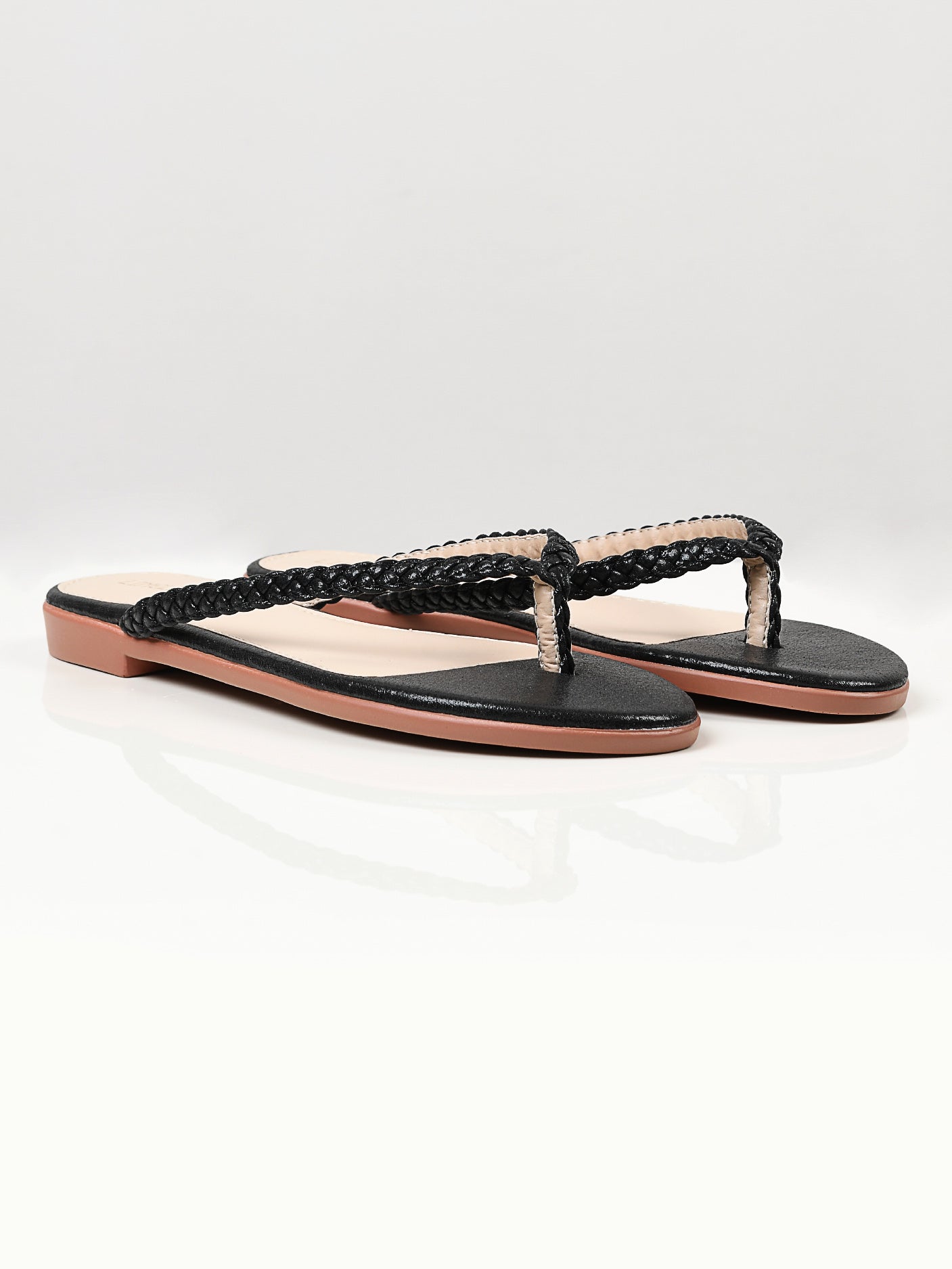 Limelight - Shimmer Braided Flip Flops - Black