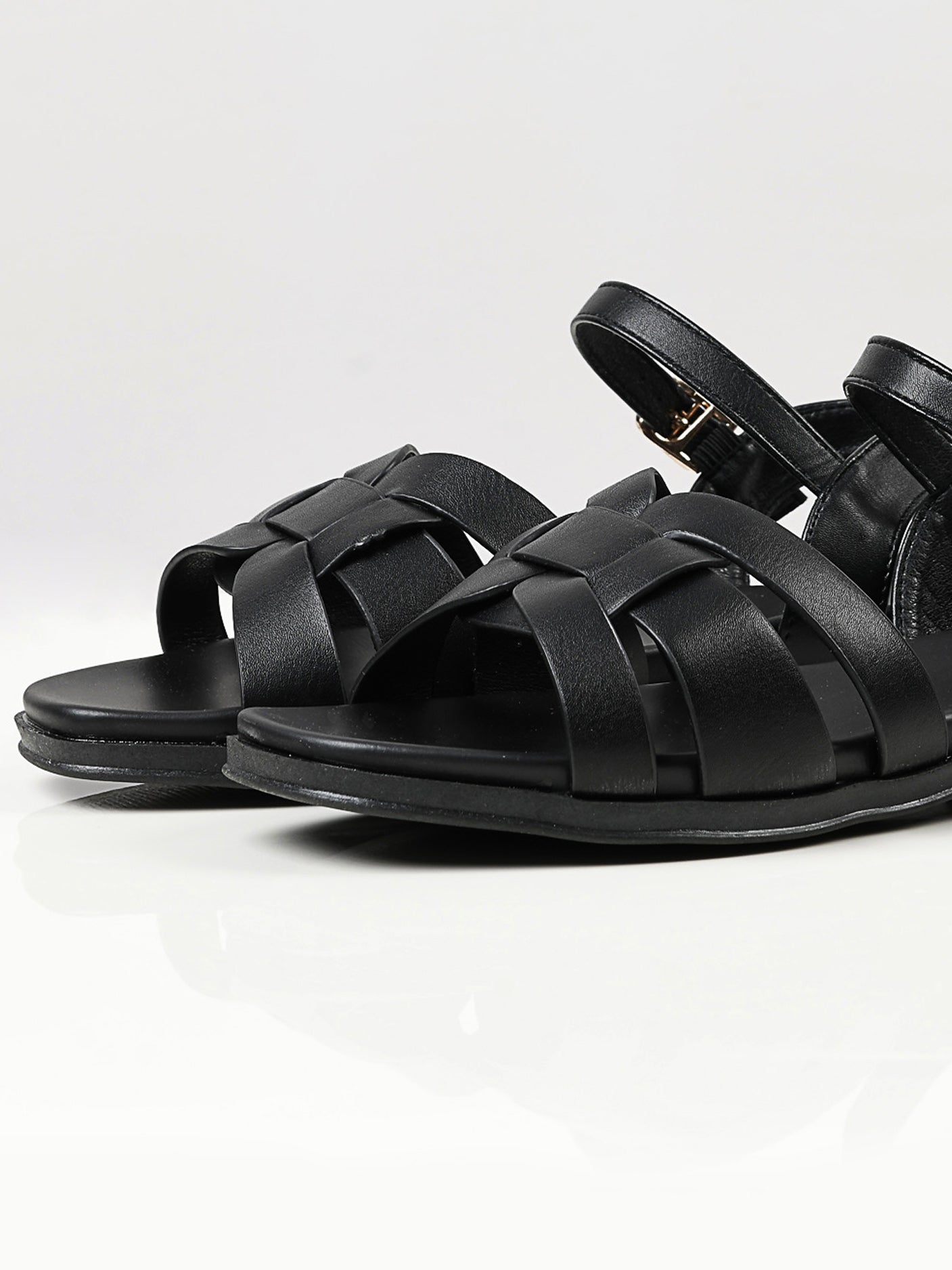 Limelight - Plain Strap Sandals - Black