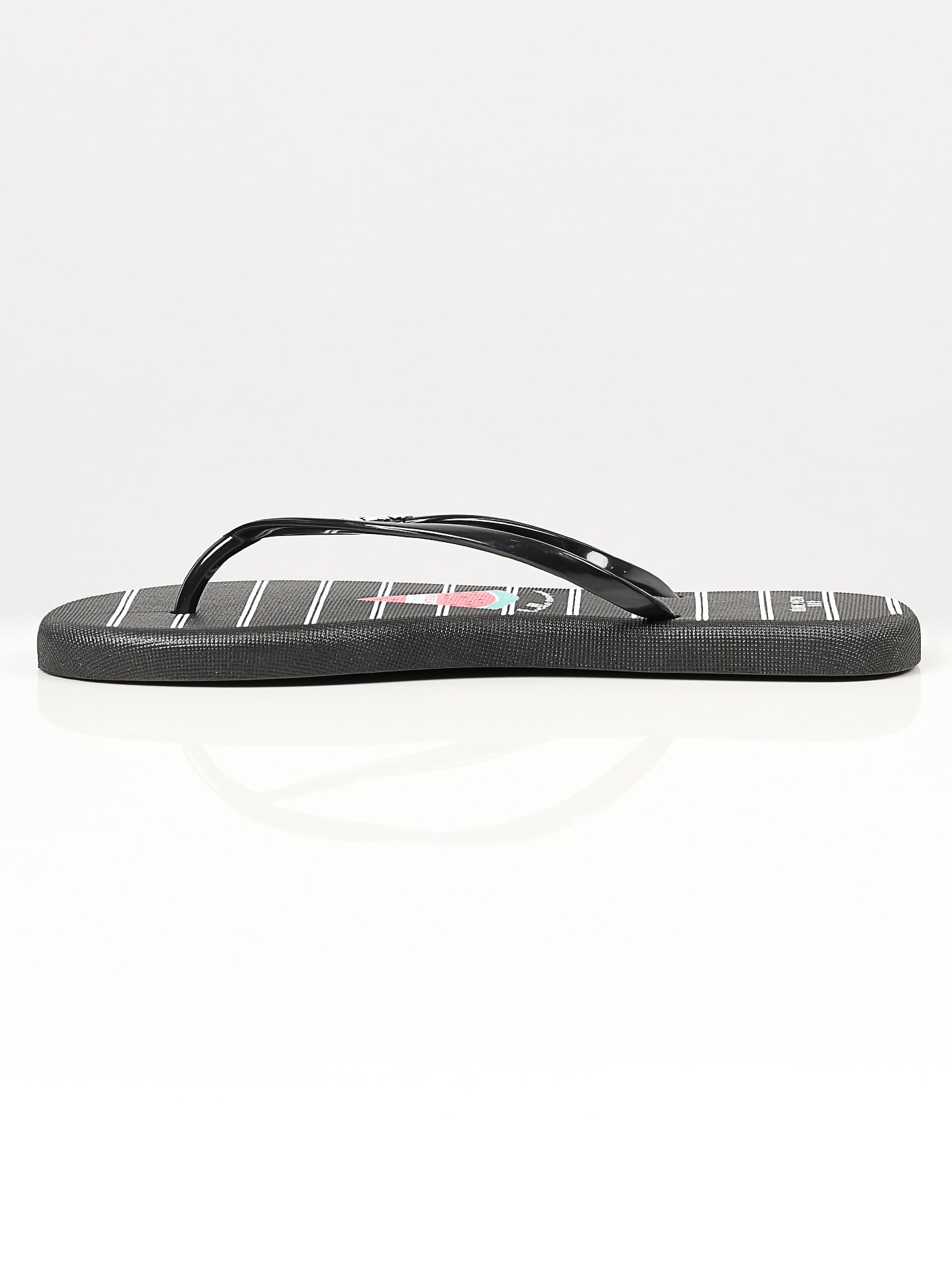 Limelight - Printed Flip Flops - Black