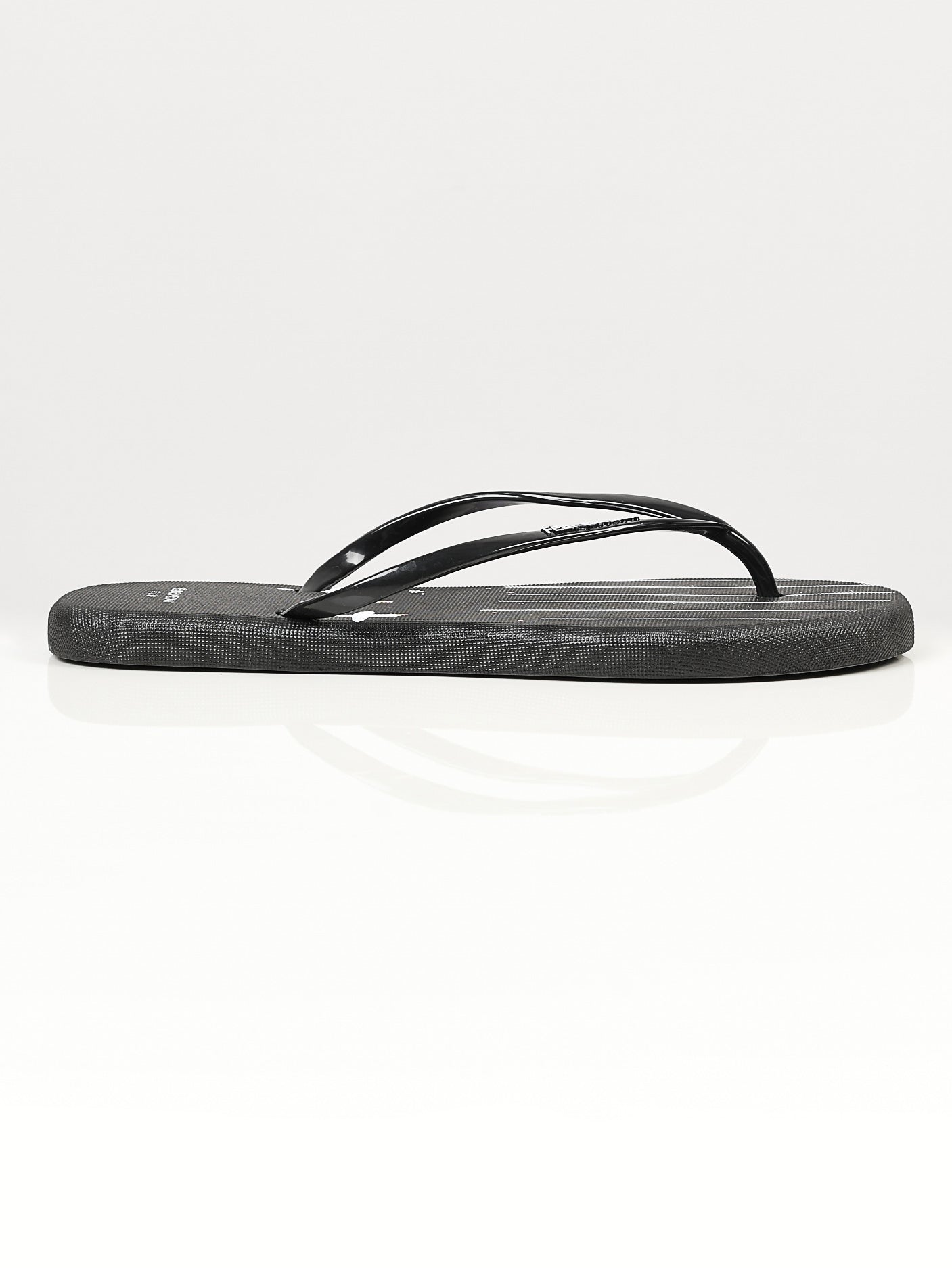 Limelight - Printed Flip Flops - Black