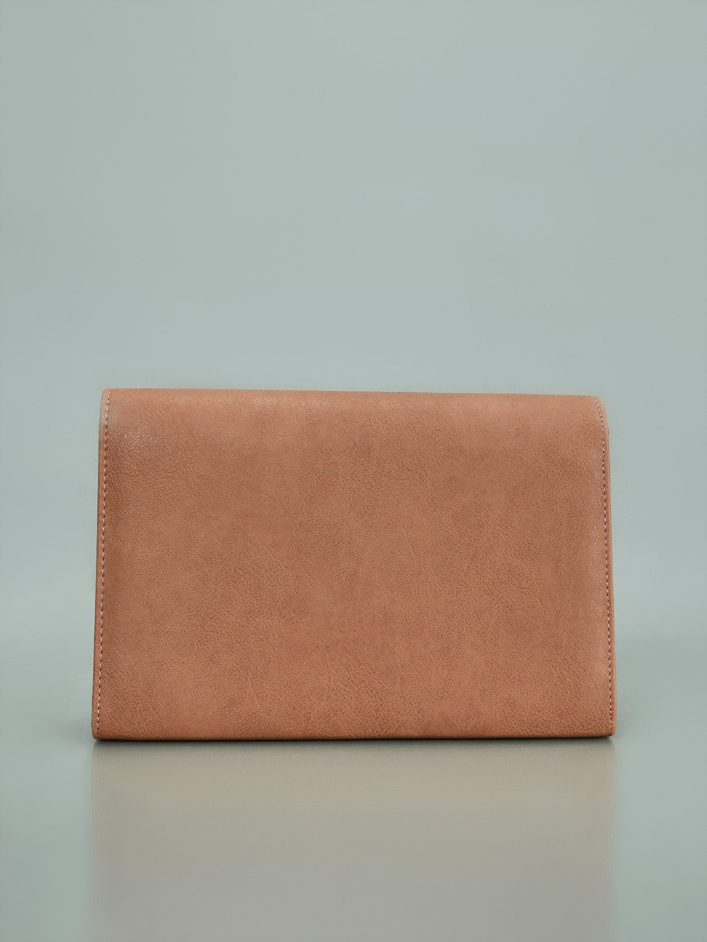 Limelight - Bow Detail Clutch