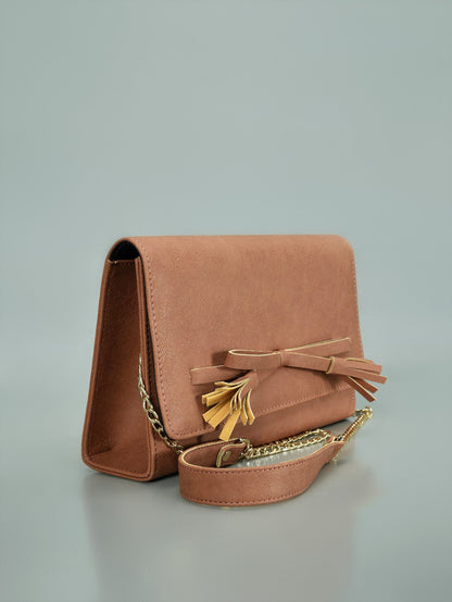 Limelight - Bow Detail Clutch