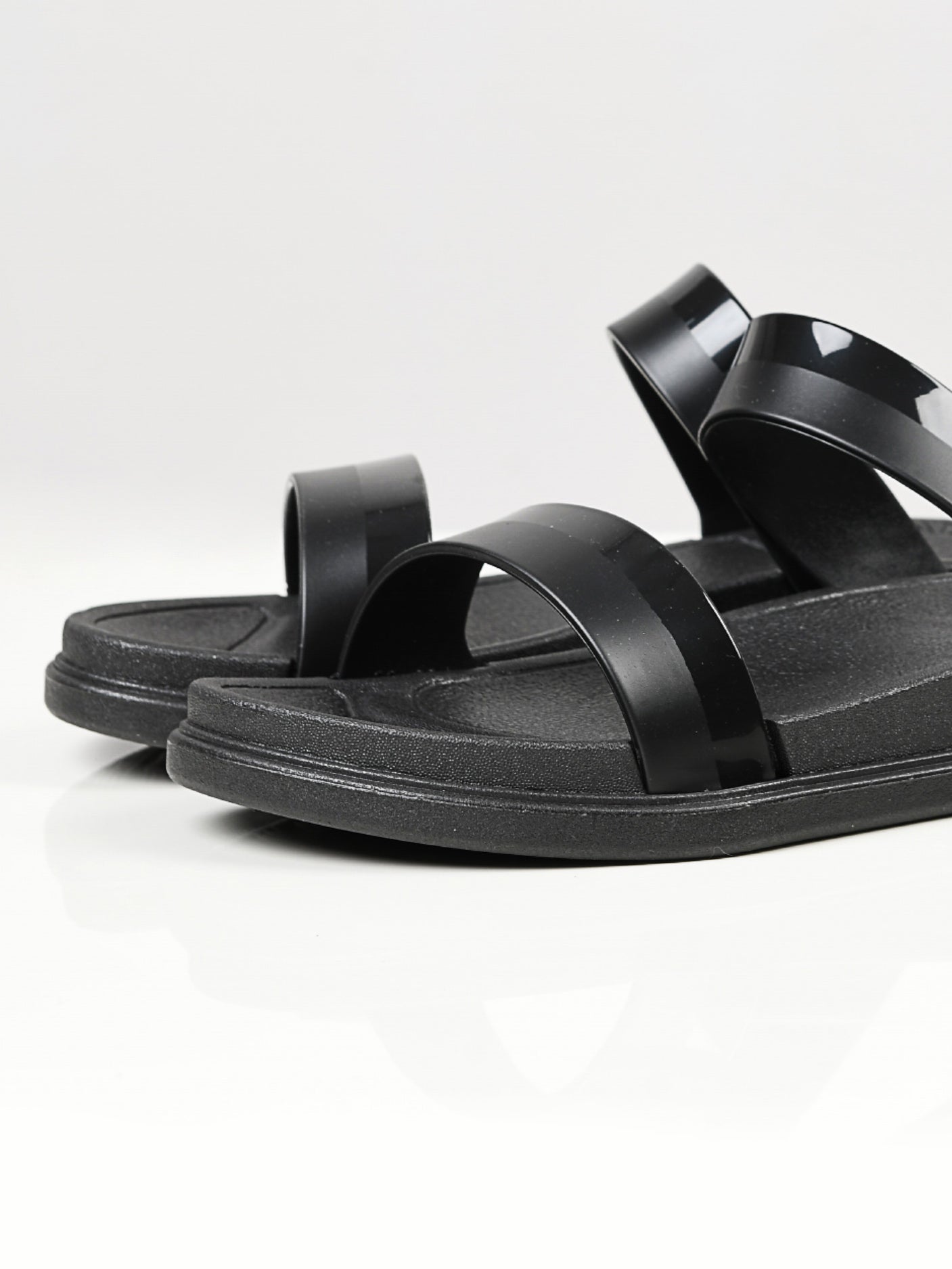 Limelight - Twin Strap Slippers - Black