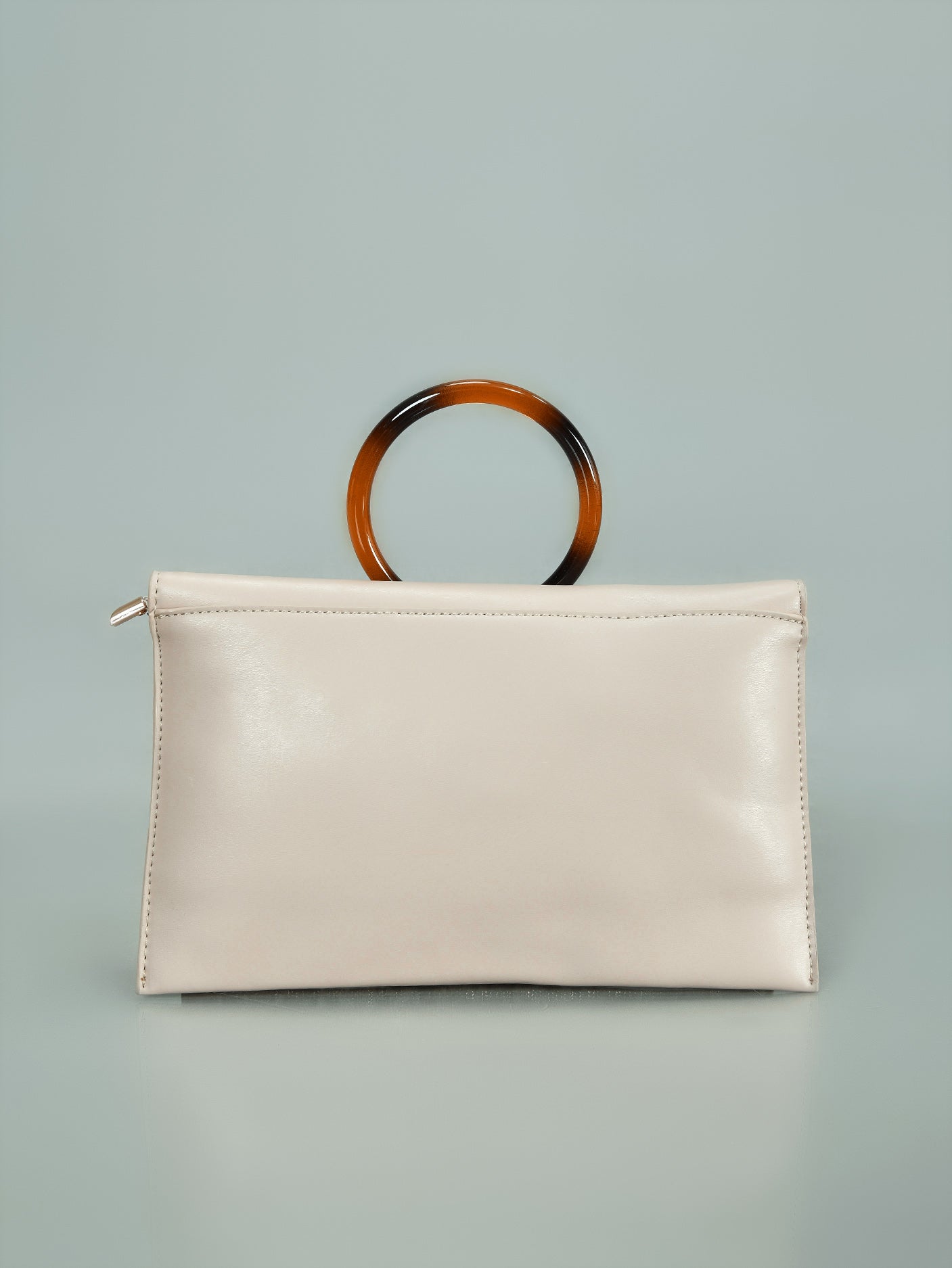 Limelight - Ring Handle Clutch