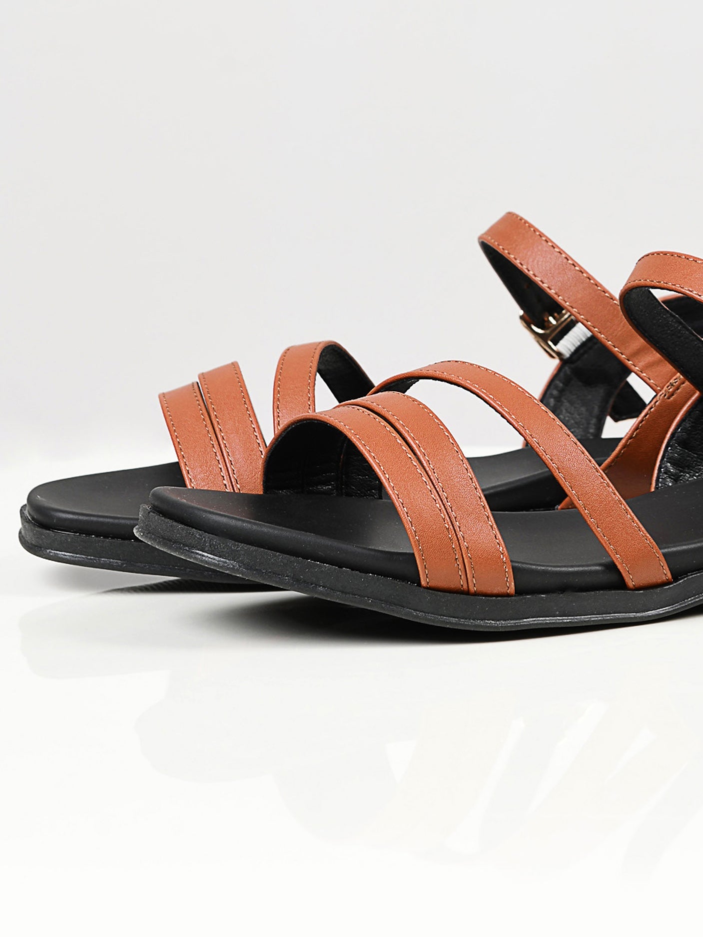 Limelight - Plain Sandals - Brown