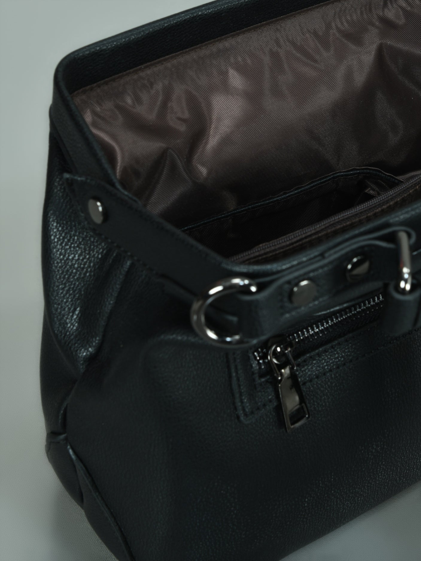 Limelight - Compact Handbag