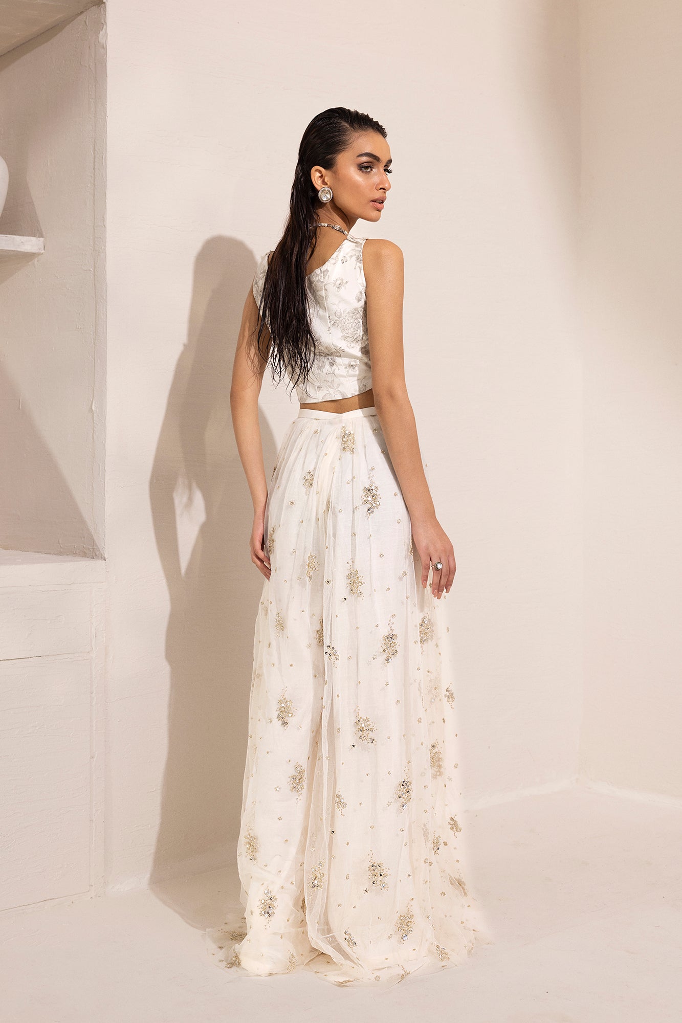 Ethnic - SLEEVELESS PRINTED TOP (E0013/107/005)