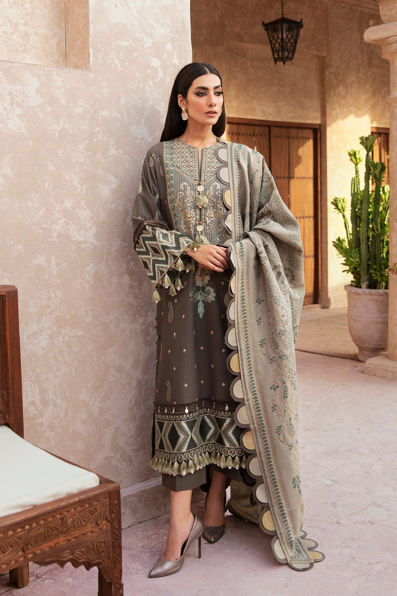 Ethnic - EMBROIDERED SUIT (E0133/203/708)