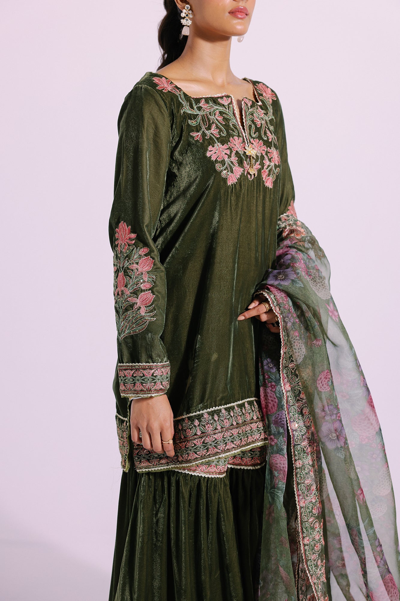 Ethnic - EMBROIDERED SUIT (E0450/105/120)