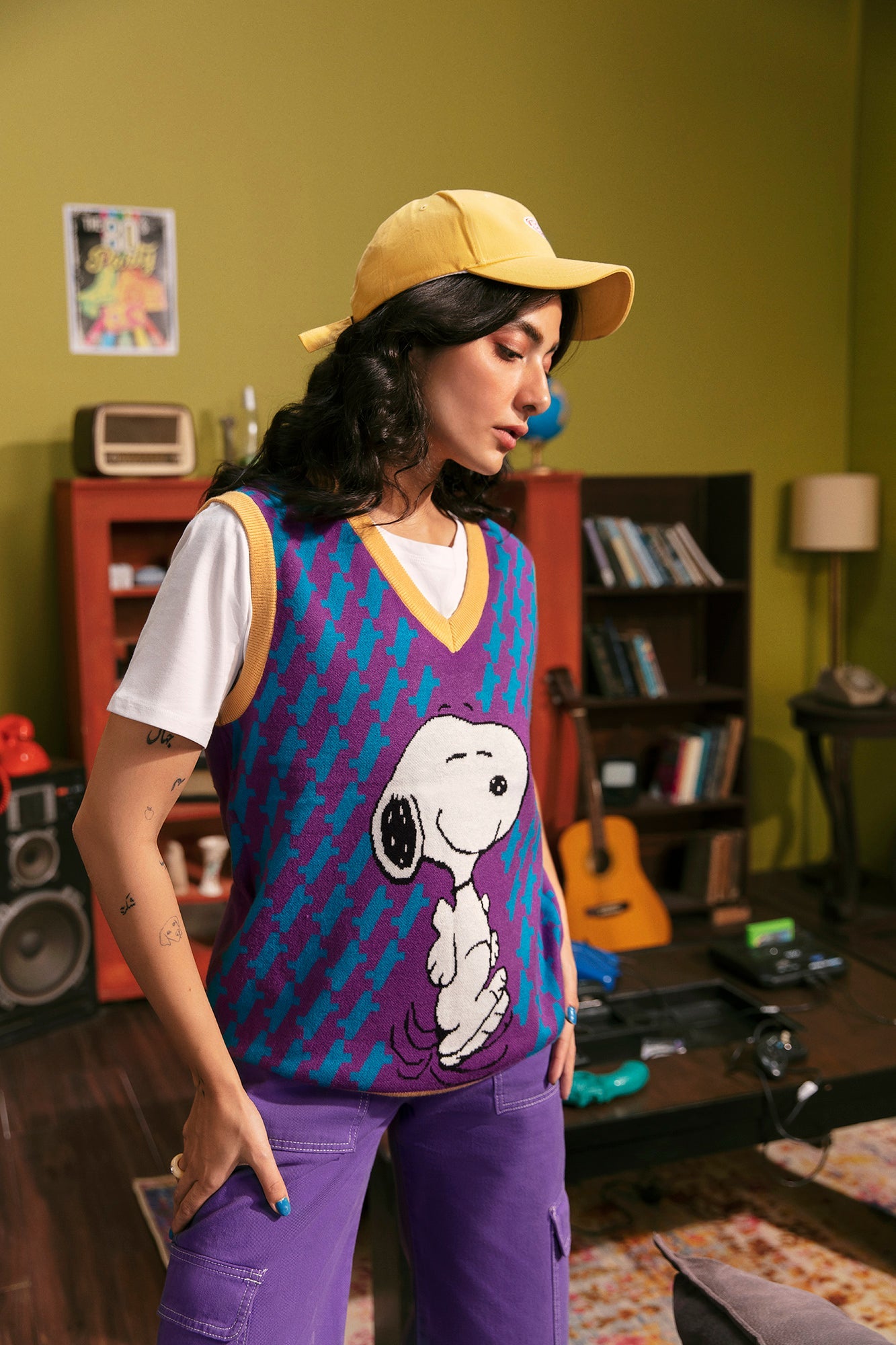 Ethnic - SNOOPY JACQUARD KNIT VEST (E0522/108/509)