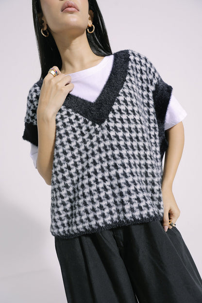 Ethnic - V-NECK KNIT VEST (E0524/108/902)