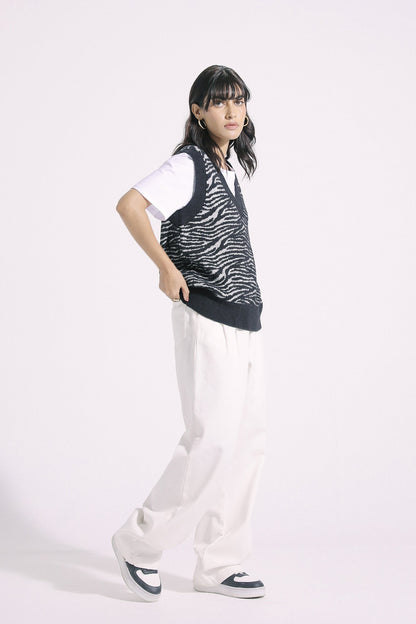 Ethnic - ZEBRA JACQUARD KNIT VEST (E0556/108/902)