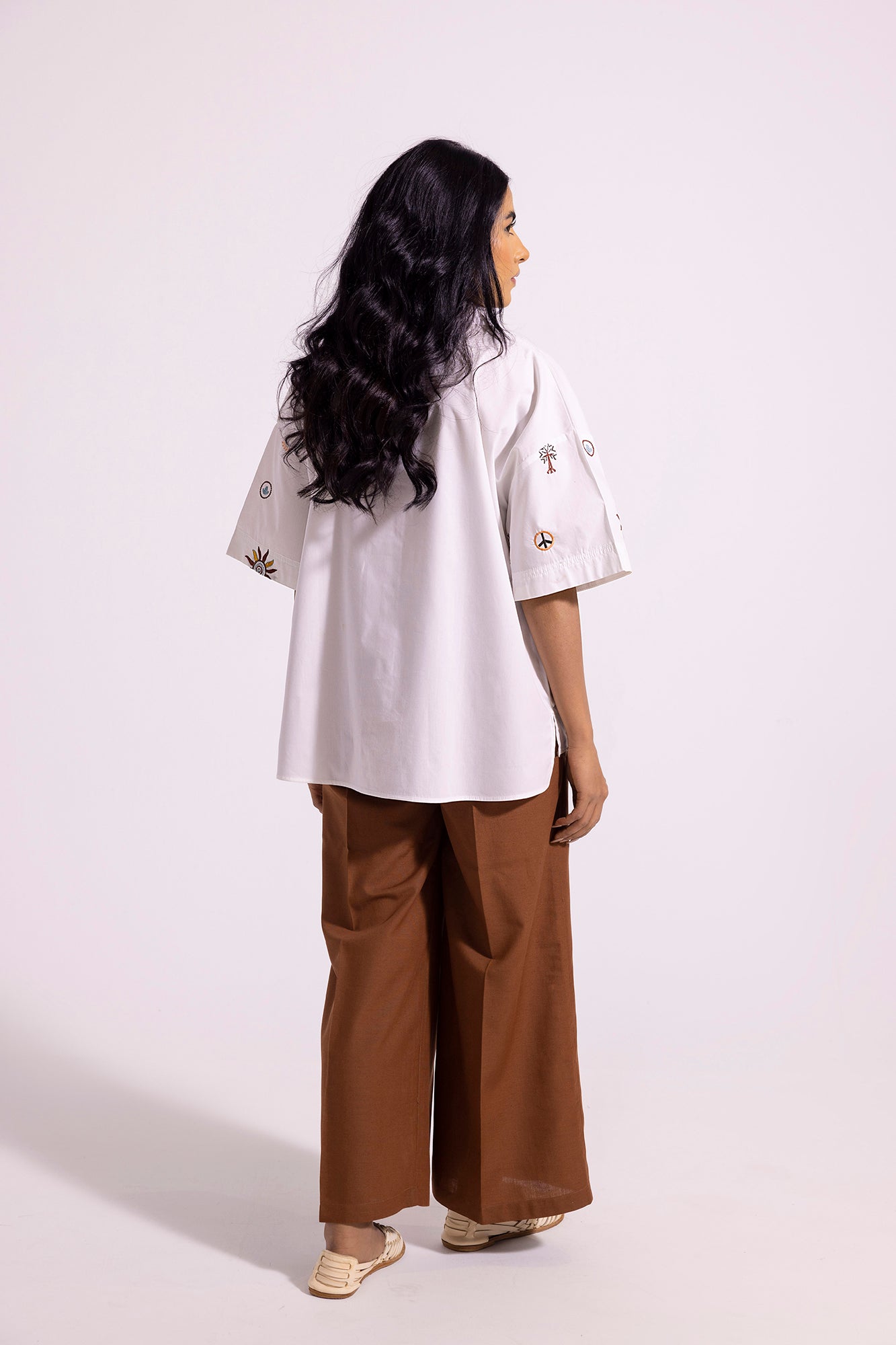 Ethnic - EMBROIDERED TOP (E0934/101/001)