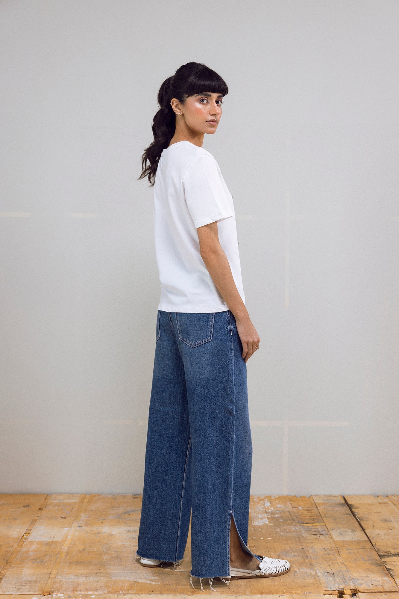 Ethnic - EMBELLISHED T-SHIRT (E1026/108/001)