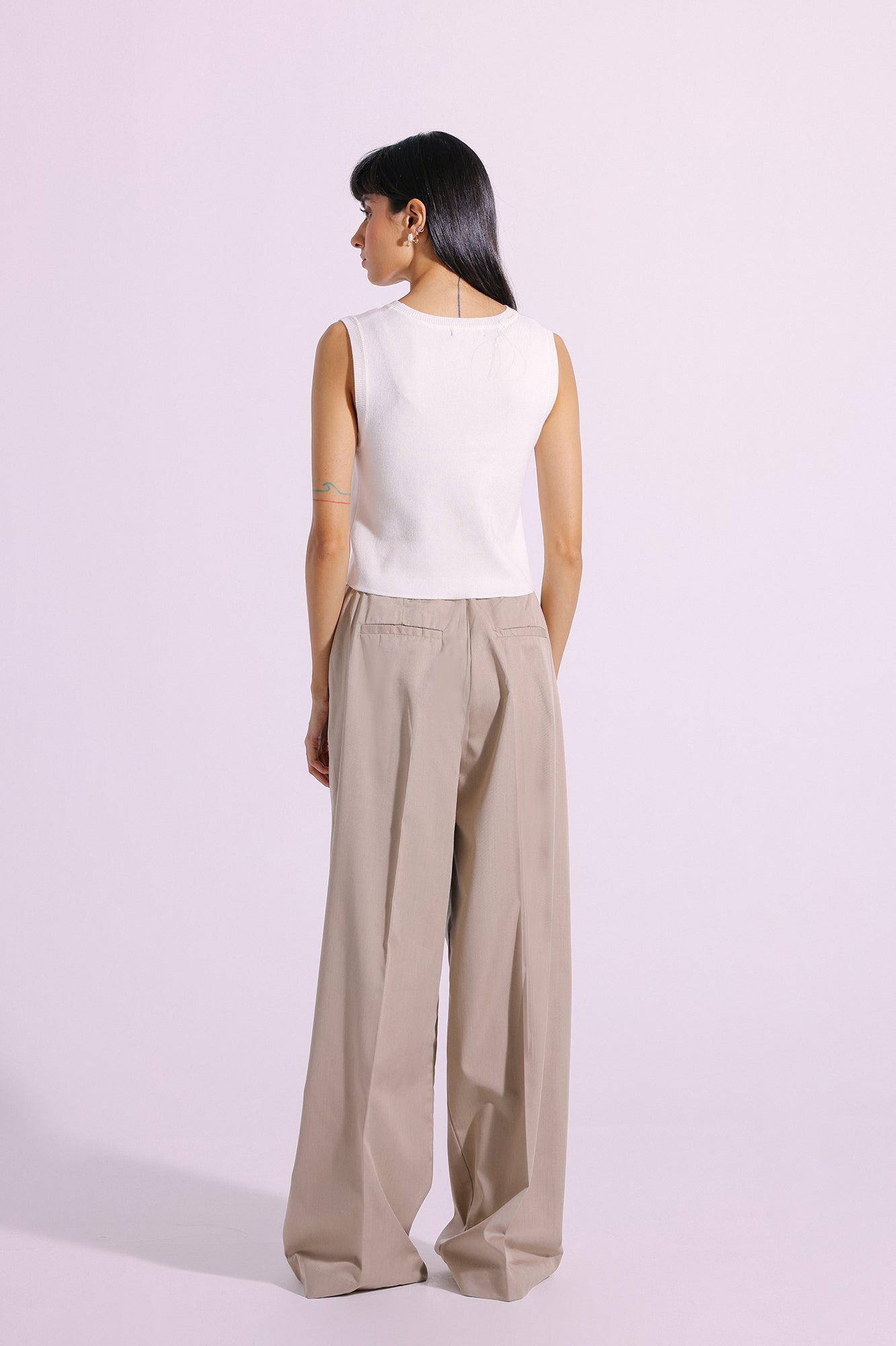 Ethnic - SLEEVELESS SWEATER (E1272/108/003)