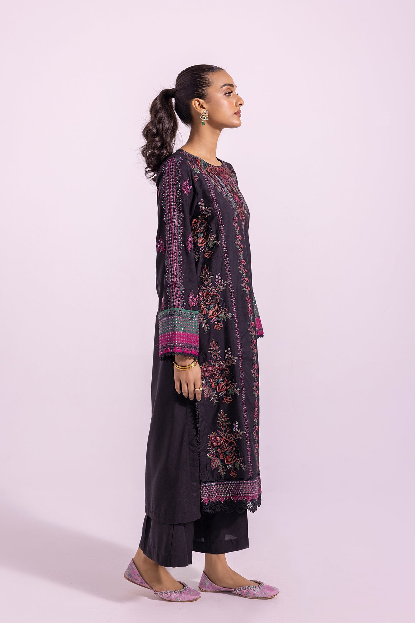 Ethnic - EMBROIDERED SUIT (E1762/103/902)